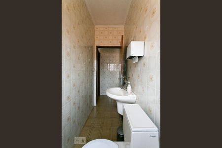 Casa à venda com 220m², 5 quartos e 5 vagasCasa 2 - Lavabo