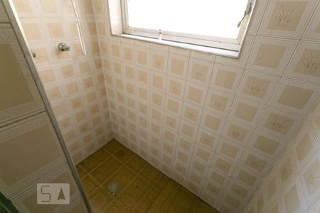 Casa à venda com 220m², 5 quartos e 5 vagasCasa 2 - Banheiro da Suíte 1