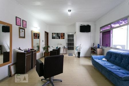 Casa à venda com 220m², 5 quartos e 5 vagasCasa 2 - Sala 2