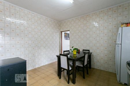 Casa à venda com 220m², 5 quartos e 5 vagasCasa 2 - Cozinha