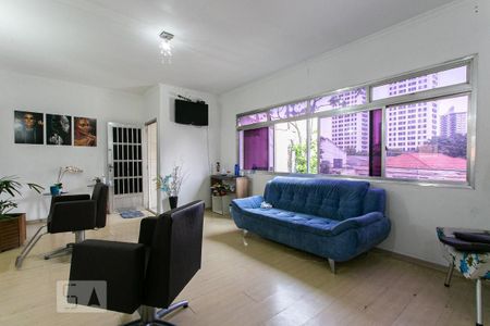 Casa à venda com 220m², 5 quartos e 5 vagasCasa 2 - Sala 2