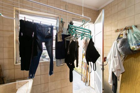 Casa à venda com 220m², 5 quartos e 5 vagasÁrea de Serviço