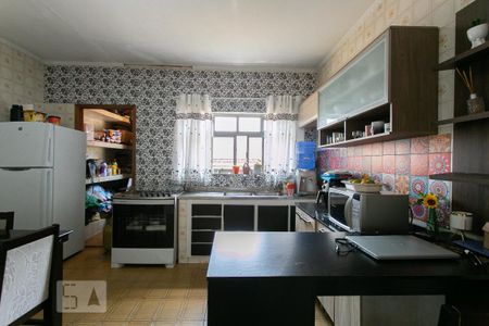 Casa à venda com 220m², 5 quartos e 5 vagasCasa 2 - Cozinha