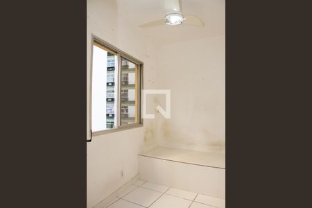 Apartamento à venda com 70m², 2 quartos e 1 vagaQuarto de Serviço