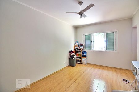 Casa para alugar com 200m², 2 quartos e 4 vagasQuarto 2 - Suíte