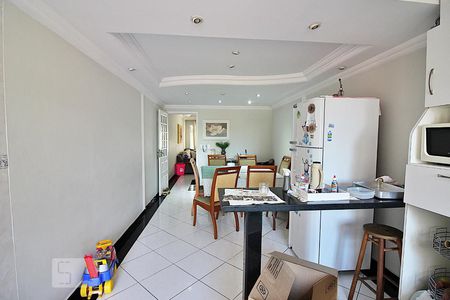 Casa para alugar com 200m², 2 quartos e 4 vagasCozinha