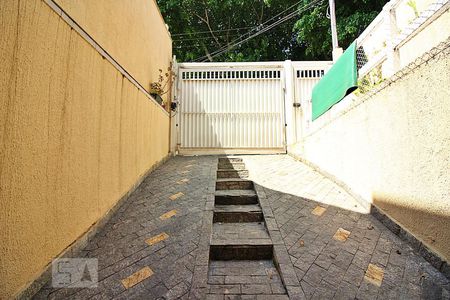 Casa para alugar com 200m², 2 quartos e 4 vagasGaragem