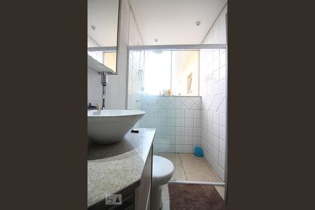Casa para alugar com 200m², 2 quartos e 4 vagasBanheiro do Quarto 2 - Suíte