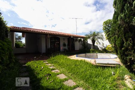 Casa para alugar com 360m², 3 quartos e 2 vagas Casa para alugar com 360m², 3 quartos e 2 vagasGaragem