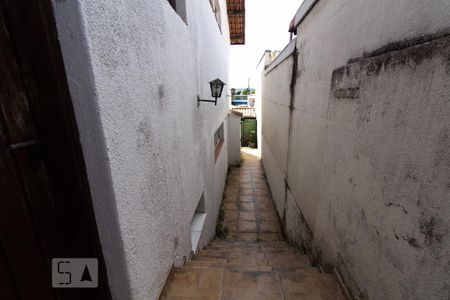 Casa para alugar com 360m², 3 quartos e 2 vagas Casa para alugar com 360m², 3 quartos e 2 vagasCorredor