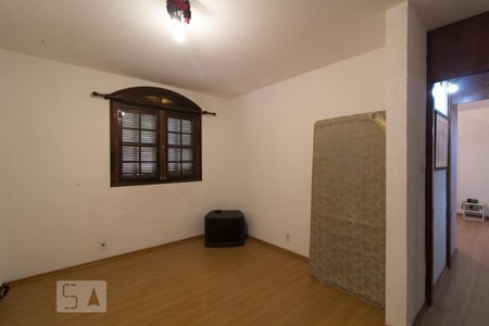 Casa para alugar com 360m², 3 quartos e 2 vagas Casa para alugar com 360m², 3 quartos e 2 vagasQuarto 2