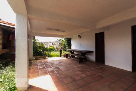 Casa para alugar com 360m², 3 quartos e 2 vagas Casa para alugar com 360m², 3 quartos e 2 vagasQuintal