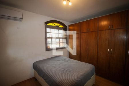 Casa para alugar com 3 quartos, 360m² em Jardim Santa Rosália, Sorocaba