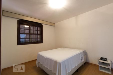 Casa para alugar com 360m², 3 quartos e 2 vagas Casa para alugar com 360m², 3 quartos e 2 vagasSuíte