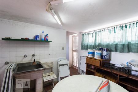 Casa para alugar com 360m², 3 quartos e 2 vagas Casa para alugar com 360m², 3 quartos e 2 vagasÁrea de serviço