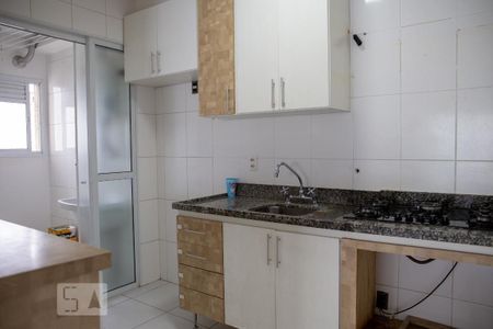 Apartamento à venda com 92m², 3 quartos e 2 vagasCozinha