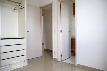 Apartamento à venda com 92m², 3 quartos e 2 vagasQuarto