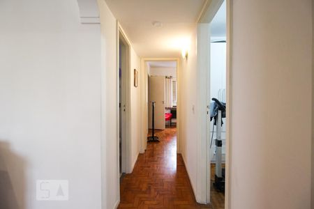 Corredor de apartamento à venda com 3 quartos, 98m² em Moema, São Paulo