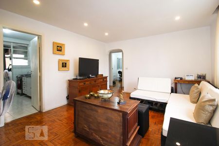 Sala de apartamento à venda com 3 quartos, 98m² em Moema, São Paulo