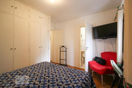 Suíte  de apartamento à venda com 3 quartos, 98m² em Moema, São Paulo