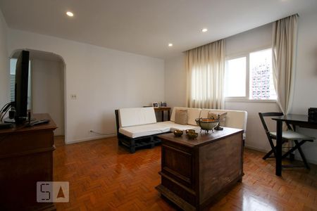 Sala de apartamento à venda com 3 quartos, 98m² em Moema, São Paulo