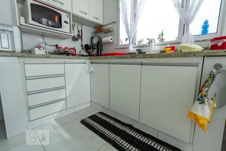 Casa à venda com 160m², 2 quartos e 2 vagasCozinha