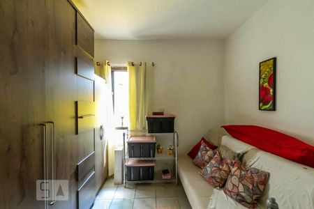 Casa à venda com 160m², 2 quartos e 2 vagasCloset da suíte