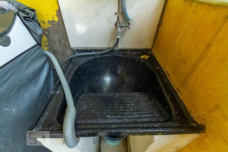 Casa à venda com 160m², 2 quartos e 2 vagasTanque