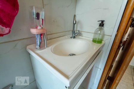 Casa à venda com 160m², 2 quartos e 2 vagasBanheiro da Suíte