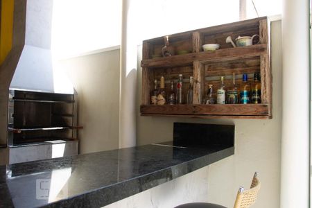 Casa à venda com 180m², 3 quartos e 2 vagas Casa à venda com 180m², 3 quartos e 2 vagasÁrea Gourmet