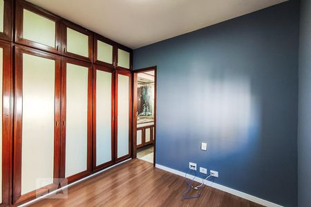 Apartamento à venda com 247m², 4 quartos e 3 vagasSuíte 2