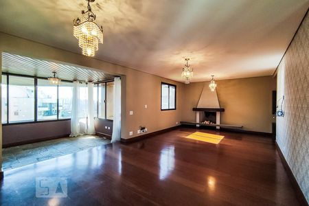 Sala de apartamento à venda com 4 quartos, 247m² em Real Parque, São Paulo