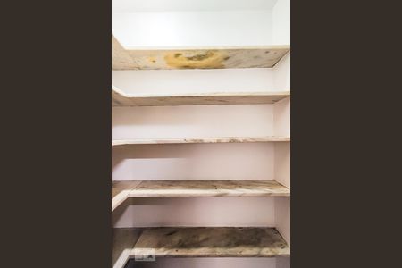 Apartamento à venda com 247m², 4 quartos e 3 vagasCozinha - Dispensa