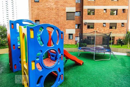 Apartamento à venda com 247m², 4 quartos e 3 vagasÁrea Comum - Playground