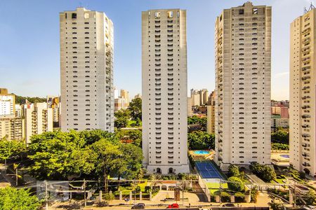 Apartamento à venda com 247m², 4 quartos e 3 vagasVista do Terraço