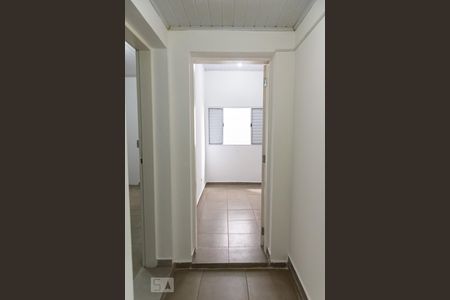 Hall de entrada de casa para alugar com 1 quarto, 62m² em Jardim da Glória, São Paulo