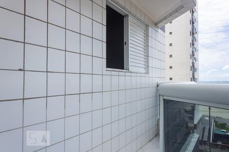 Varanda da sala de apartamento para alugar com 1 quarto, 67m² em Ocian, Praia Grande