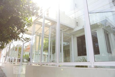 Apartamento à venda com 77m², 2 quartos e 1 vagaPortaria