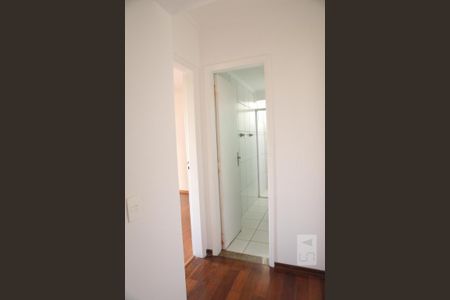 Apartamento à venda com 77m², 2 quartos e 1 vagaCorredor