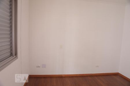 Apartamento à venda com 77m², 2 quartos e 1 vagaQuarto 2