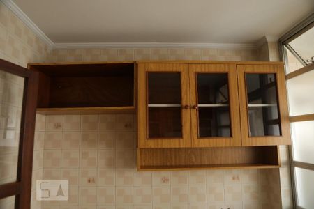 Apartamento à venda com 77m², 2 quartos e 1 vagaCozinha