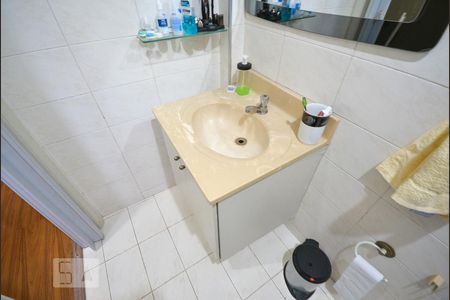 Banheiro de apartamento à venda com 1 quarto, 38m² em Aclimação, São Paulo