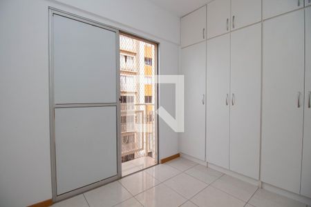 Apartamento para alugar com 67m², 3 quartos e 1 vagaSuíte