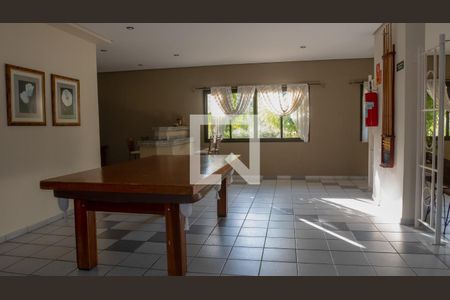 Apartamento à venda com 190m², 4 quartos e 2 vagas Apartamento à venda com 190m², 4 quartos e 2 vagasSala de Jogos