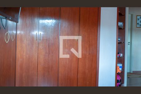 Apartamento à venda com 190m², 4 quartos e 2 vagas Apartamento à venda com 190m², 4 quartos e 2 vagasSuíte 2