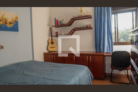 Apartamento à venda com 190m², 4 quartos e 2 vagas Apartamento à venda com 190m², 4 quartos e 2 vagasQuarto 3