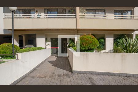 Apartamento à venda com 190m², 4 quartos e 2 vagas Apartamento à venda com 190m², 4 quartos e 2 vagasÁrea comum