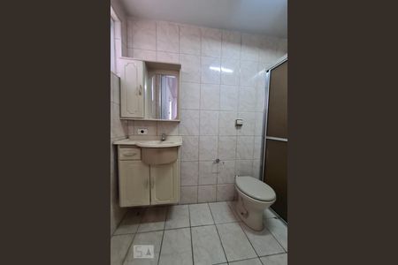 Casa para alugar com 140m², 2 quartos e 2 vagasBanheiro Quarto 1