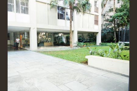 Apartamento à venda com 278m², 3 quartos e 2 vagas Apartamento à venda com 278m², 3 quartos e 2 vagasÁrea Externa