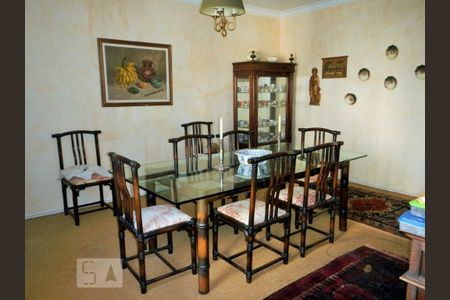 Apartamento à venda com 278m², 3 quartos e 2 vagas Apartamento à venda com 278m², 3 quartos e 2 vagasSala de Jantar